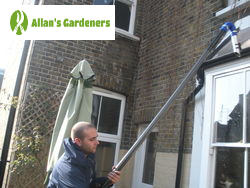 Exquisite Gutter Cleaning Services around Sutton North SM1 First-rate Gutter Cleaners from Sutton North SM1